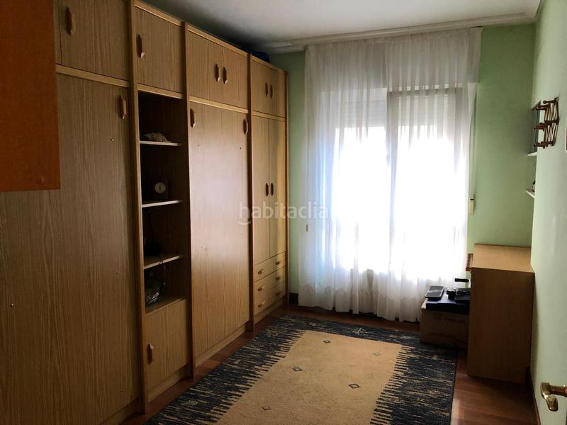 Foto dd48d019-a5d7-4a98-baae-4f6fc98cf231. Pis a bajada chorrillo 3 a Centro Castro - Urdiales