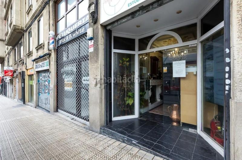 Foto 4d086057-58c6-4ca6-994d-6ee7bf4a8441. Local comercial a juan de garay a Iralabarri Bilbao
