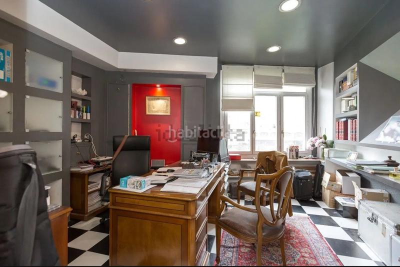 Foto 79c26f59-a217-4b7e-9ee3-b36b369dd7d1. Local comercial a juan de garay a Iralabarri Bilbao