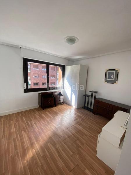 Foto cffa15f6-2c52-4dbf-ac33-0252d14bf2fc. Pis amb calefacció a Centro-Ariz-Uribarri Basauri