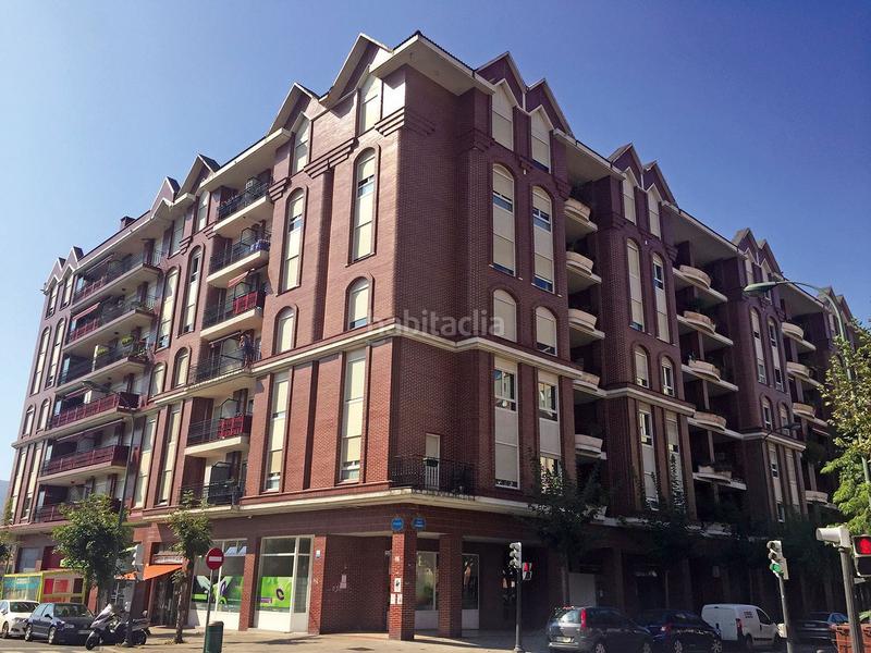 Foto 3e5c01e6-bf1c-4f9b-8794-d3d01456de78. Lloguer local comercial a islas canarias 95 a San Ignacio-Elorrieta Bilbao