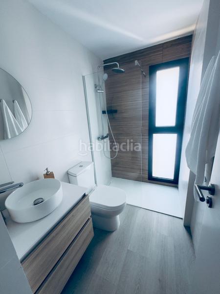 Foto f1ed963e-6fb1-4945-8940-55ea2cc46e16. Alquiler piso en alcalde paco gonzález 47 descubre tu nuevo hogar en el paraíso! en Mogán