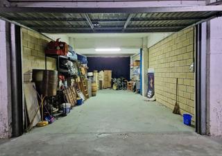 Capannone industriale  Juan guisasola 1. Local con doble puerta y fácil acceso en bolueta