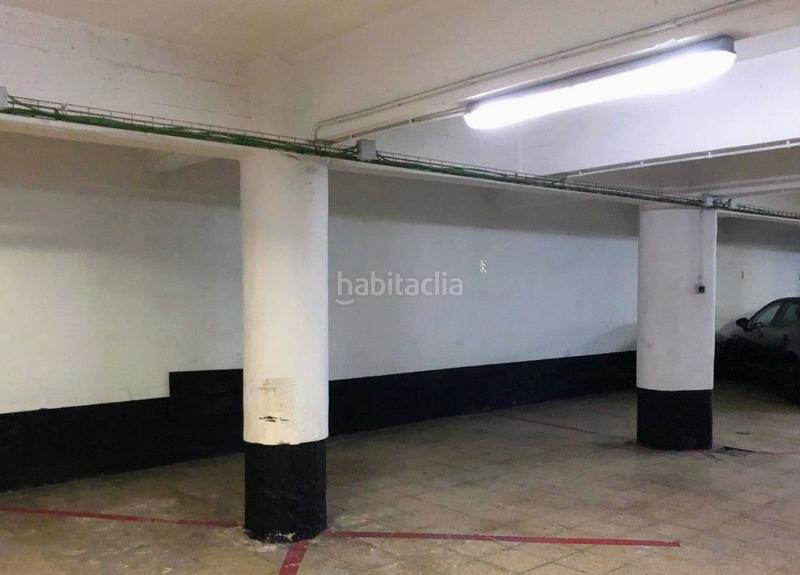 Foto 40716706-3635-431d-9a96-c35098fc18ef. Aparcament cotxe a autonomia 28 a Alhóndiga Bilbao