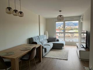 Appartement  Langileria 128. Un hogar recién nacido para estrenar vida en lamiako  leioa