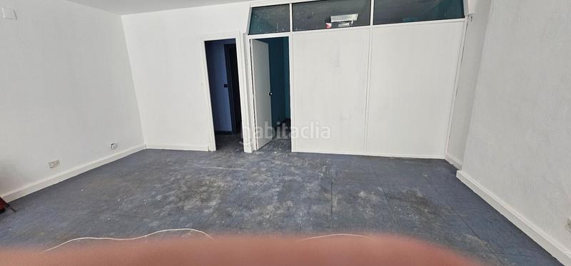 Foto b5eb7149-8c27-4365-bb7b-74f7b2430140. Alquiler local comercial en iparraguirre 70 70 en Leioa