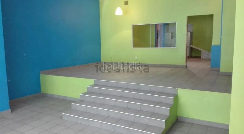 Foto 7b0faf66-61a8-4eec-96b0-bfcb4b7ce3bb. Alquiler local comercial local en Miribilla, listo para tu negocio en Bilbao