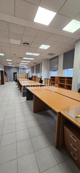 Foto 62b870a9-6c33-4d46-a636-db359885bbe6. Miete geschäftsraum in Burtzeña Barakaldo