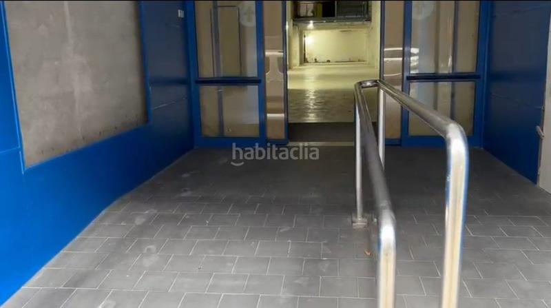 Foto dd010955-535b-41f6-ae83-73bfb328239f. Lloguer local comercial a jon arrospide 30 a San Pedro de Deusto - La Ribera Bilbao