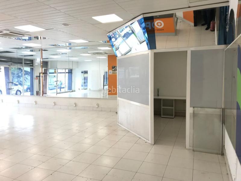 Foto 8e09f480-353c-4fb3-8c51-b13f45463173. Alquiler local comercial en barandiaran 22 local diáfano en santurce en Santurtzi