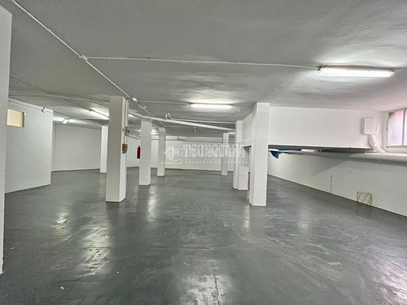 Foto 89bb1638-44e5-4c21-9404-5e1238df59c7. Local comercial a Santa Rita Paterna