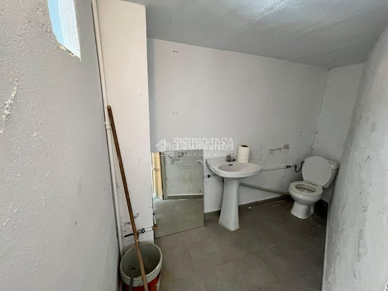 Foto ef9b1669-3857-4504-bc2a-670a14728041. Local comercial a Santa Rita Paterna