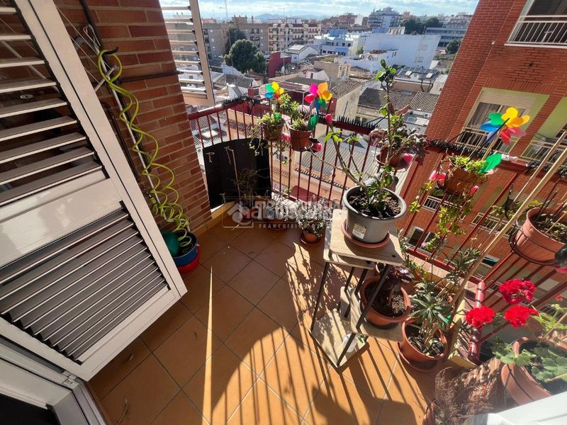 Foto 8a8f3a75-45aa-480e-890e-2b02e009aeb6. Pis amb aparcament a Riba - roja de Túria