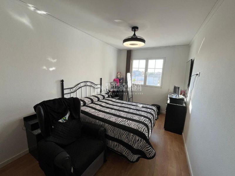 Foto a32e990f-8612-4a3b-a63d-58fb89363f56. Pis amb aparcament a Riba - roja de Túria