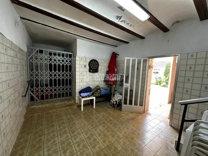 Foto 0a17e79a-da44-4a04-87ed-1ded6d7387de. Casa pareada casa en venta en Centro Ciudad Paterna