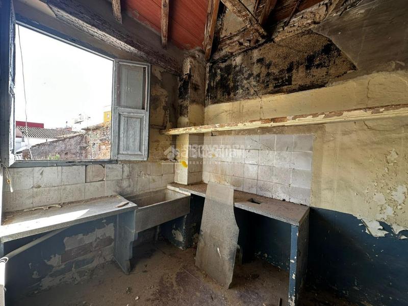 Foto 612c3860-1e23-4153-8ea3-433981d030d5. Casa pareada casa en venta en Centro Ciudad Paterna