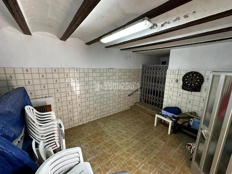 Foto dca64a0f-46ce-4c77-acc8-4e32950aebfe. Casa pareada casa en venta en Centro Ciudad Paterna