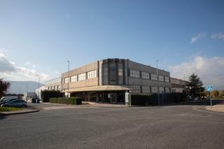 Nau industrial a Calle r 5. Grupo horma vende nave industrial polígono noaín-esquiroz