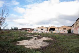 Gewerbliches Grundstck en Obanos. Terreno en venta en obanos na-6061