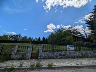 Wohngrundstück in San Rafael. Terreno en venta en el espinar segovia