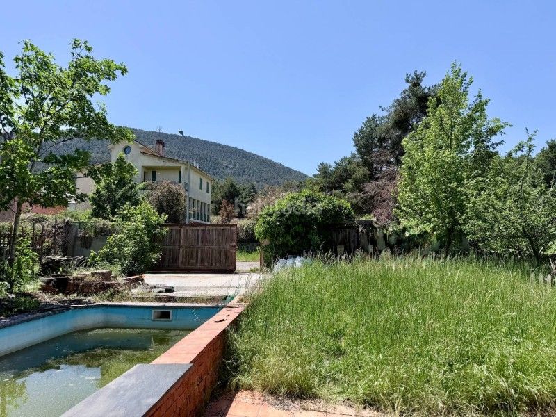 Foto b905d06f-1856-4c2a-a77f-3e7220fa3ee0. Xalet amb calefacció piscina a San Rafael Espinar (El)