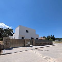 Casa aparellada a San Rafael