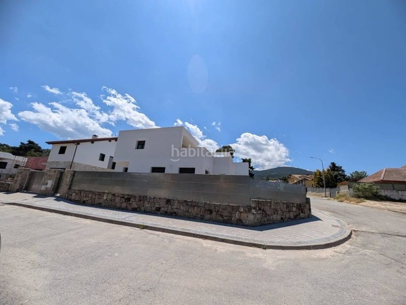 Foto ae5af328-368f-42d3-b8e7-801bfffdc87d. Casa aparellada amb calefacció a San Rafael Espinar (El)