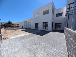 Xalet a San Rafael