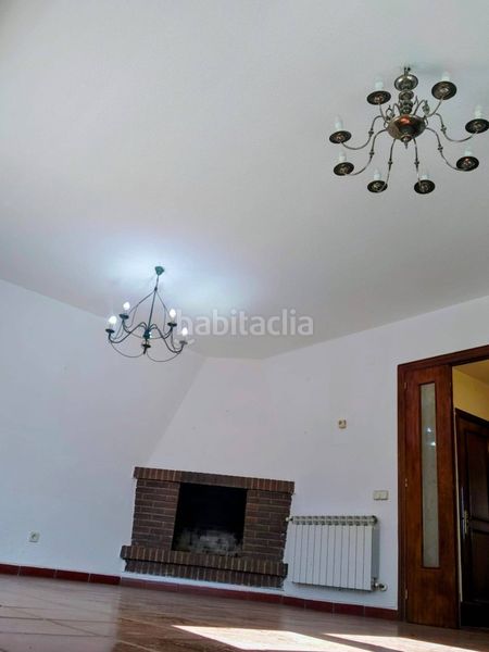 Foto 7ce695d7-196d-47e2-ac82-2113359cd482. Casa pareada  en venta en urbanizacion madrid en Alpedrete