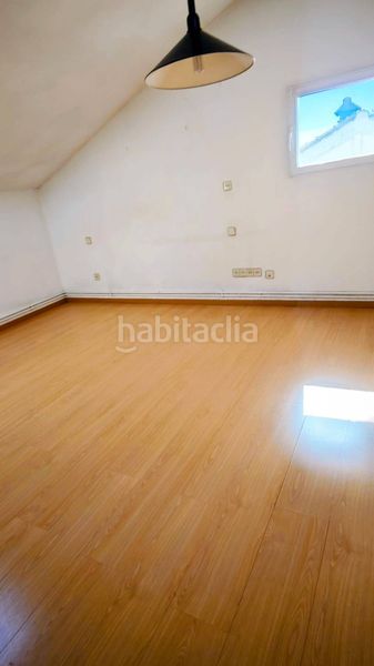 Foto b1d2db91-c028-4eff-b463-4f62e1397a22. Casa pareada  en venta en urbanizacion madrid en Alpedrete
