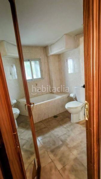 Foto cc2c80b4-a4f0-4659-a587-4b5e371683fe. Casa pareada  en venta en urbanizacion madrid en Alpedrete