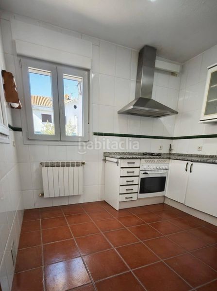 Foto ddac8f58-4533-4533-be7c-3c89f121cc19. Casa pareada  en venta en urbanizacion madrid en Alpedrete