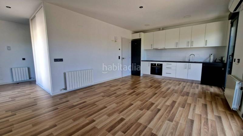 Foto 9ef2a559-dfa6-455d-a574-6853d00f4889. Casa bifamiliare con riscaldamento in Vegas de Matute