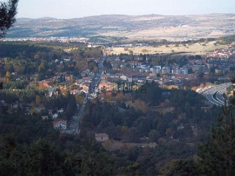 Foto a4de621c-c094-4ab4-8a3d-d371425bfa1c. Residential plot in Los Ángeles de San Rafael Espinar (El)