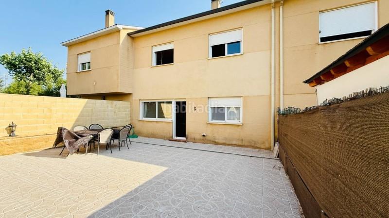 Foto bae44a18-7a16-46c8-9b0e-08dd3246dc88. Chalet casa adosada en venta en el espinar segovia en Espinar (El)