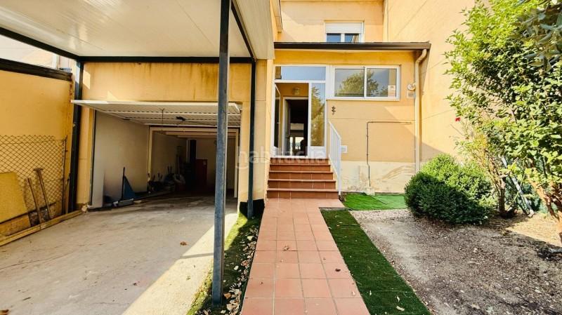 Foto c8d865bf-df94-4ab2-b304-5fbd02e73749. Chalet casa adosada en venta en el espinar segovia en Espinar (El)