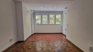 Miete Etagenwohnung in Butarque. Piso en alquiler en casco urbano  madrid madrid
