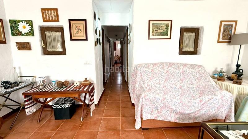 Foto 26681eac-fb3b-4b29-9ac7-4740744a325c. Maison jumelée avec chauffage dans Navas de San Antonio