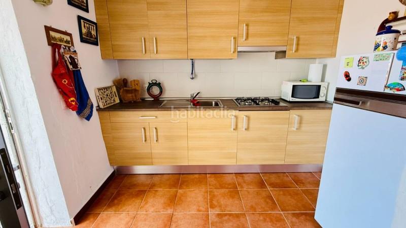 Foto ad1f7e07-3a7f-423d-9bd5-054f453d747a. Maison jumelée avec chauffage dans Navas de San Antonio