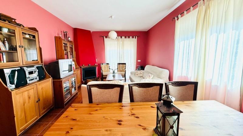 Foto e35a0930-bdf7-45ac-a663-ef047534a23f. Chalet mit heizung in Zarzuela del Monte