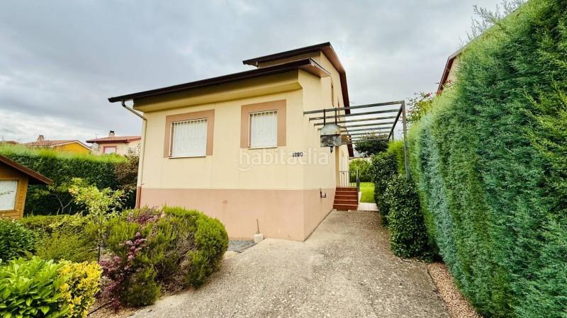 Foto c8a6548a-bf41-42fb-b131-af59c1763d8d. Chalet mit heizung pool in Los Ángeles de San Rafael Espinar (El)