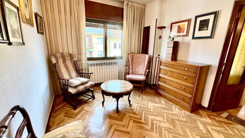 Foto 2b95e271-d477-4b67-a95a-3a888104a6db. Piso  en venta en el espinar segovia en San Rafael Espinar (El)