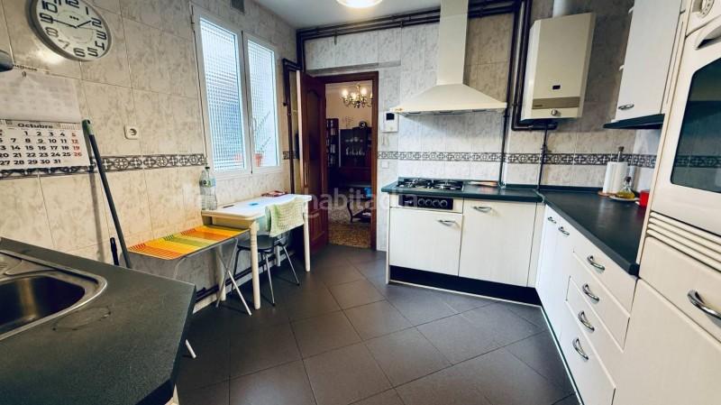 Foto c1f45781-9bdc-47d8-adb3-0848fe336084. Etagenwohnung mit heizung in Cortes-Huertas Madrid