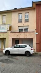 Chalet à El Espinar Pueblo. Casa adosada en venta en el espinar segovia