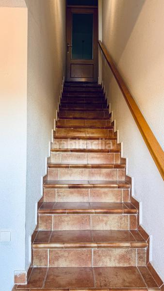 Foto 6787e3a6-3e76-4db4-9754-318ca799d0f4. Duplex avec chauffage parking dans Área Rural Espinar (El)