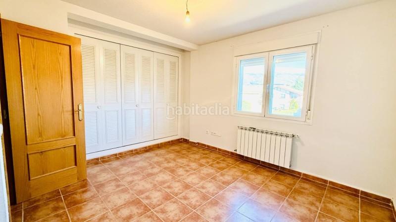 Foto 69d538e1-4fd2-4b47-b326-da1bc1005315. Duplex avec chauffage parking dans Área Rural Espinar (El)