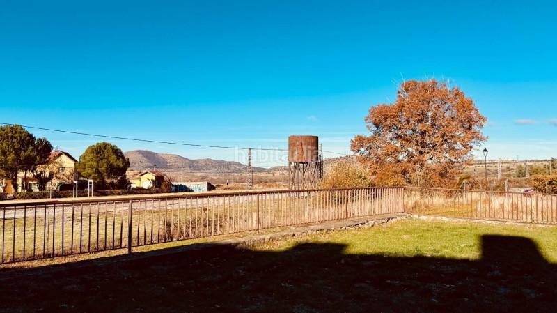 Foto b7cbcd59-1158-41a3-854f-c8f0a5ac4500. Duplex avec chauffage parking dans Área Rural Espinar (El)