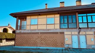 Zweistöckige Wohnung in Estación del Espinar. Dúplex en venta en la estacion de el espinar segovia