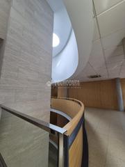 Bureau en Avenida Juan Diego. Despacho en venta en bormujos
