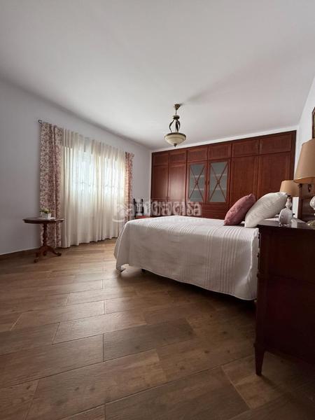 Foto bfcebecf-987f-4b22-91a8-d9681f7fbc83. Casa aparellada a Las Almenas Tomares
